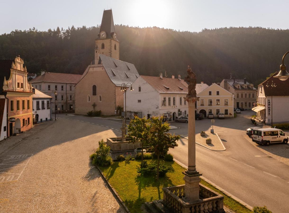 Pivovar Rozmberk Rozmberk Nad Vltavou Exterior photo