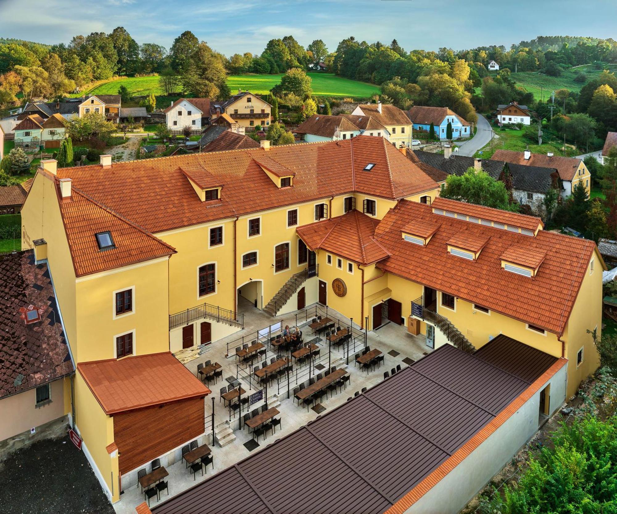 Pivovar Rozmberk Rožmberk nad Vltavou Exterior photo